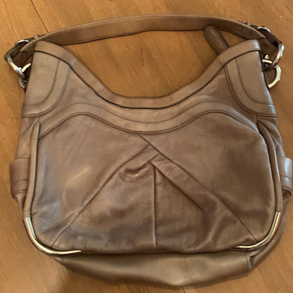 B Makowsky leather shoulder bag